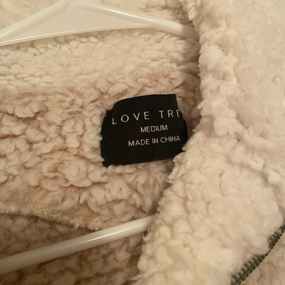 Fuzzy pullover, half zip - Picture 2 of 4